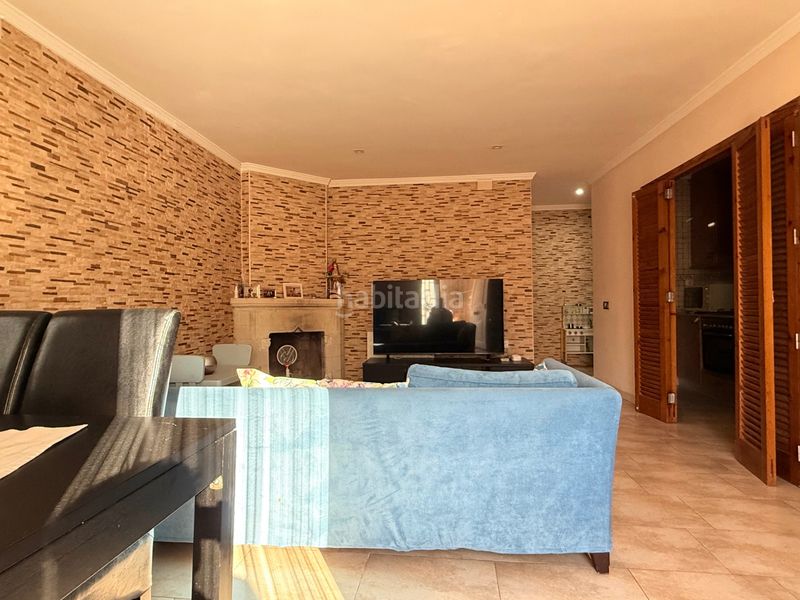 Foto c7fc0717-3f61-4044-96aa-7f7049a47d51. Casa amb xemeneia calefacció aparcament piscina a Vilanova del Vallès