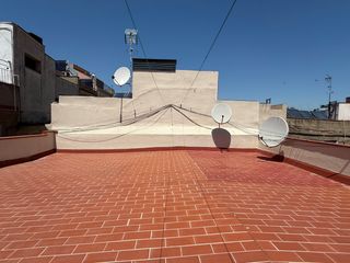 Pis a Carrer d'en Roca