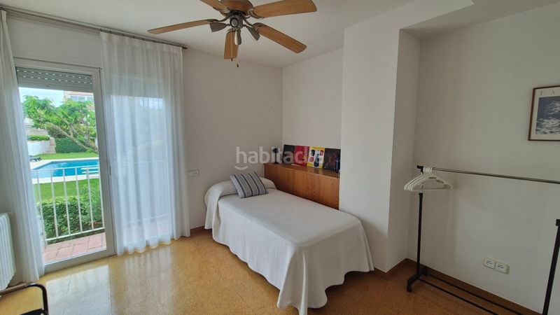 Foto 6c731e10-e0f0-460f-b377-ab26d356ce57. Casa adossada amb calefacció aparcament piscina a Palafrugell