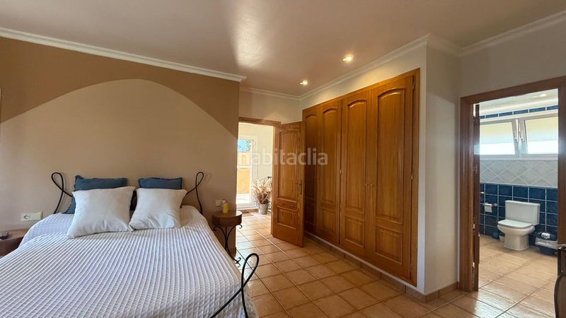 Foto ed9ef192-8a3a-4b4f-b821-7cc542039b03. Chalet con riscaldamento parcheggio piscina in Begur Begur