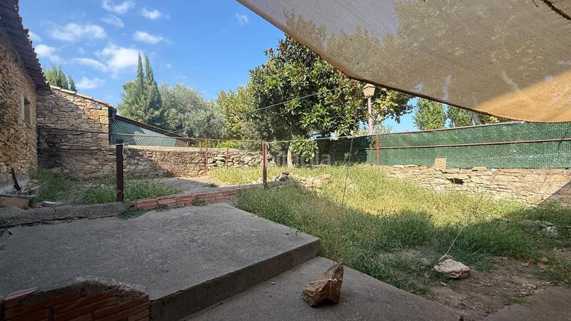 Foto 4e84b4f1-e327-4bea-8f15-3393ae45d758. Masia amb aparcament a Forallac