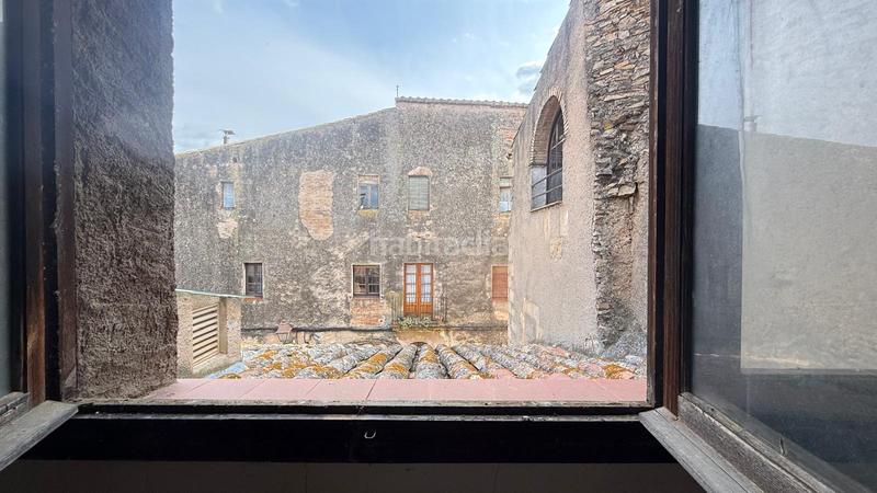 Foto 718c4ddd-b75d-4f9a-a33f-7e1f3774bc79. Masia amb aparcament a Forallac