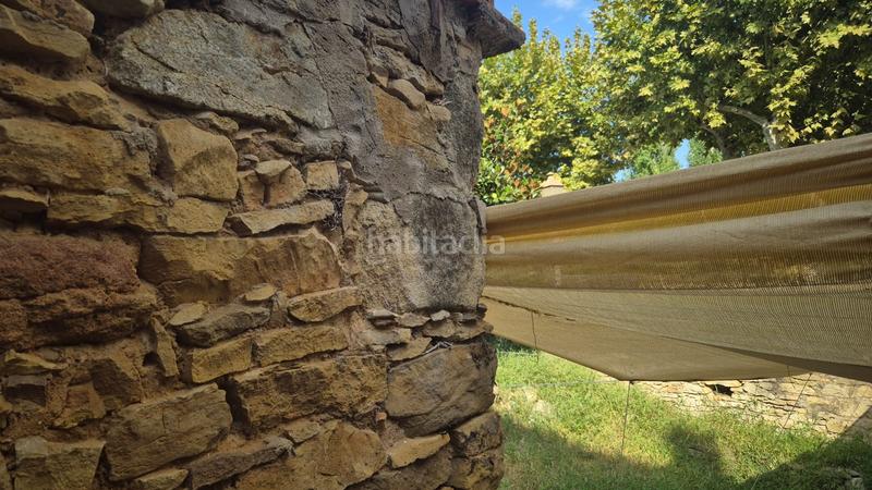 Foto 94363a1d-f608-40d5-94ad-acf48636dcd3. Masia amb aparcament a Forallac