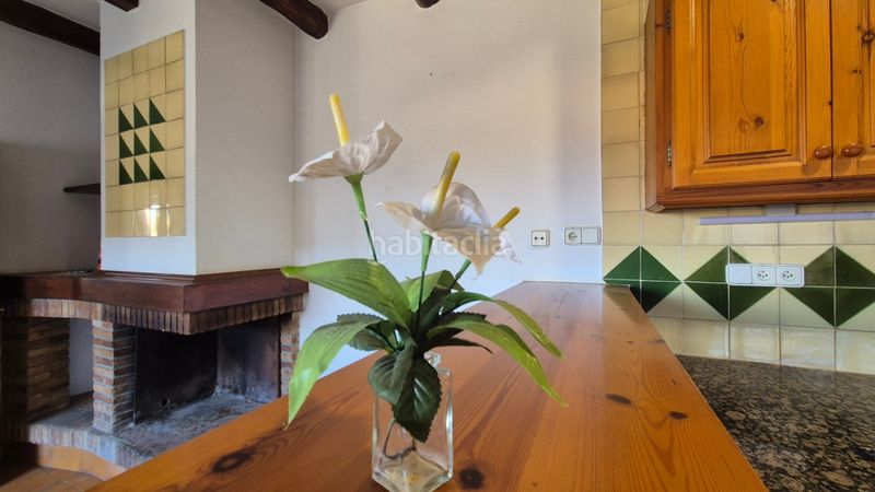 Foto 8ef58526-caa1-40a3-a01f-d79215649248. Casale con riscaldamento in Jafre
