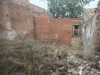 Masia a Calle flor-nogal 0