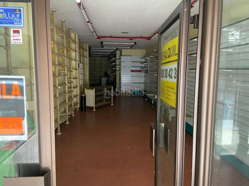 Foto 5ee1a928-cedd-4bb0-8c3a-824a6051bf9d. Local comercial a calle del jacinto 1 a El Perchel Ciudad Real