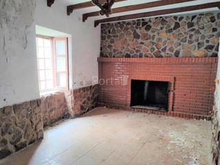 Semi detached house in Calle molina 0