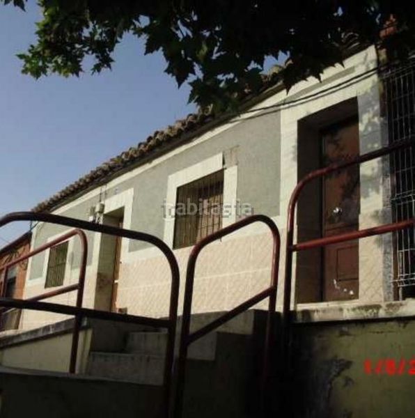 Foto 406bafa1-8631-4d1d-a96b-b1b26dc1b30c. Xalet a calle flor 25 a Las Mercedes - El Carmen Puertollano