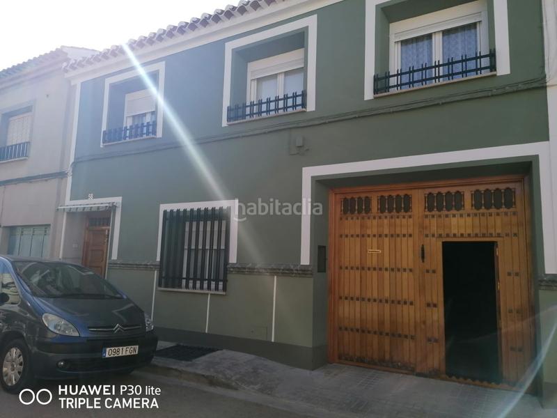 Foto 5ae9e5f2-5e45-43bc-aa1e-a5353985cd4f. Chalet en dulcinea 0 en Tomelloso