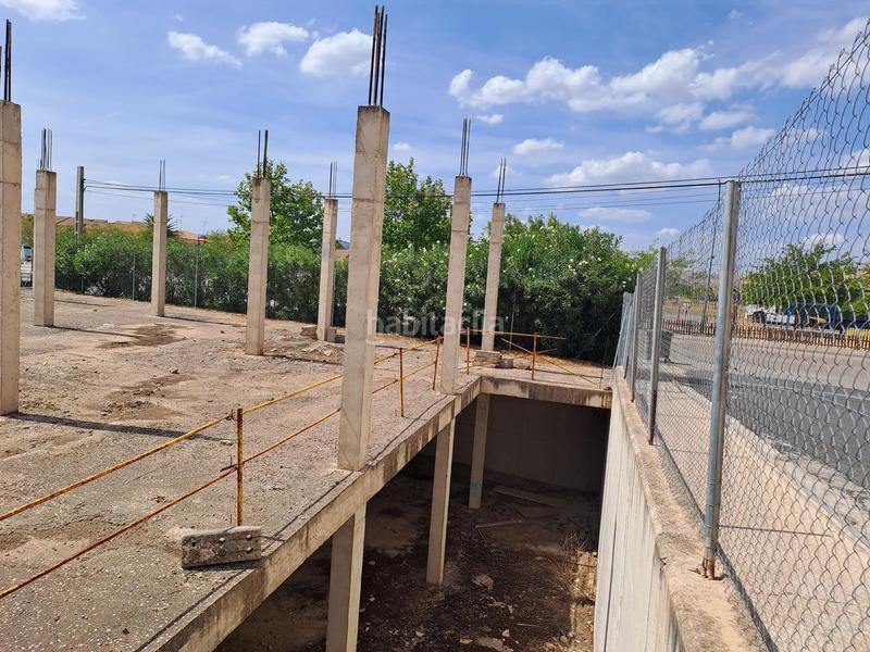 Foto f2d69966-6ef2-42b5-9892-5acb038d5686. Edificio in pinos 0 in Poblete