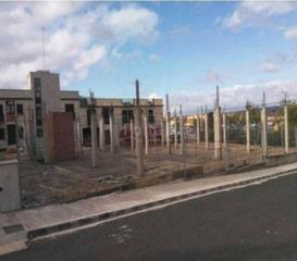 Edifici a Pinos 0