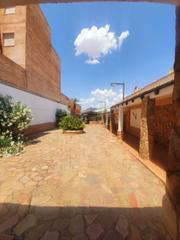 Chalet in Avenida santo 46