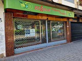 Local commercial à Paseo PRADO 2