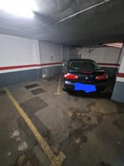 Parking voiture à El Torreón - Los Ángeles - El Pilar