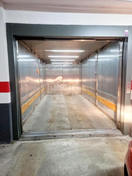 Foto ce7dd98e-b081-474a-87ec-fdb40fa43ef0. Parking coche en Plaza de Toros Ciudad Real