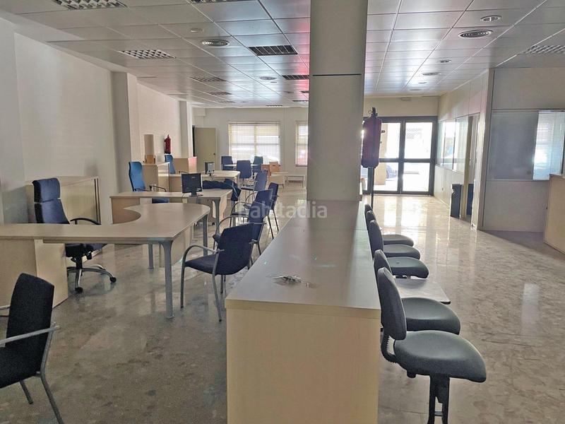 Foto d1dee226-485b-4179-bcce-a50689c2713e. Location local commercial dans calle calle de la pedrera baja 24 dans Ciudad Real