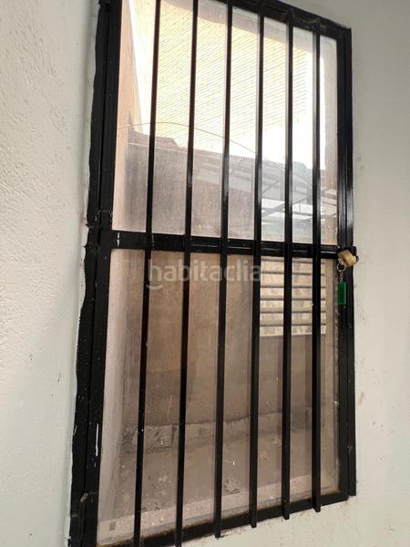 Foto 6ffa630f-b78e-4625-9c2c-3923e592e112. Alquiler local comercial en calle calle de calatrava 7 en Ciudad Real