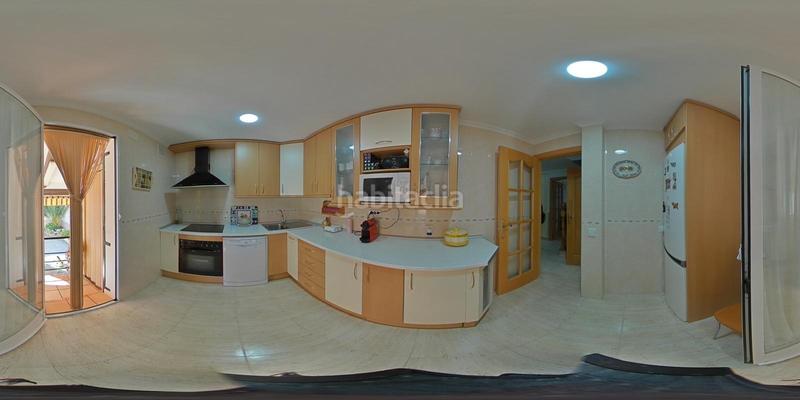 Foto 3a41005b-4eac-431c-af9d-9746012320ef. Casa adossada amb calefacció aparcament piscina a Ciudad Real