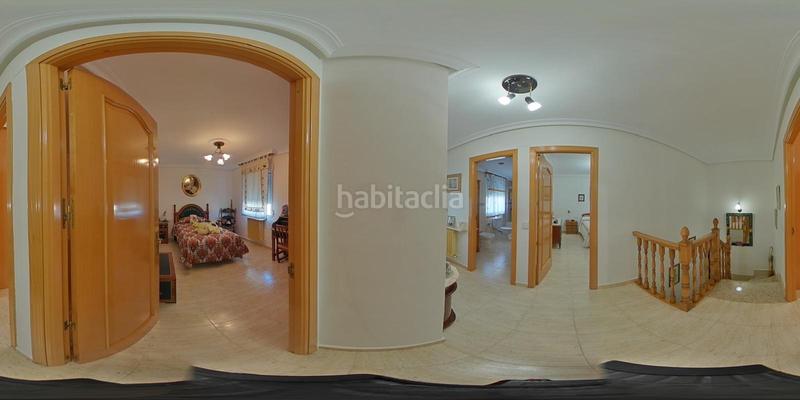 Foto 62661f2c-134c-4c2a-9104-5d70f9016842. Casa adossada amb calefacció aparcament piscina a Ciudad Real