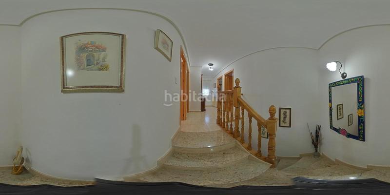 Foto 931b1d6a-b35b-4e2f-a788-a4cdba2af85b. Casa adossada amb calefacció aparcament piscina a Ciudad Real