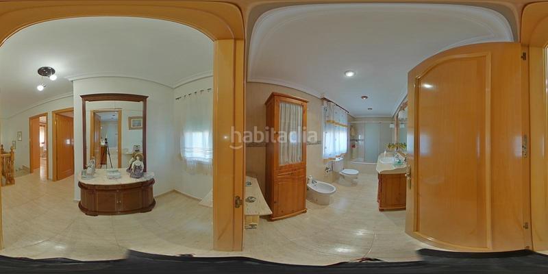 Foto e4c929ba-c01c-4e76-ae43-b5c6be010d49. Casa adossada amb calefacció aparcament piscina a Ciudad Real