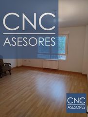 Flat  Calle real. Piso nuevo en las casas con garaje incluido!
