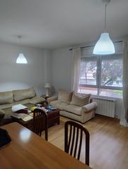 Piso  Calle real. Se vende piso nuevo en las casas