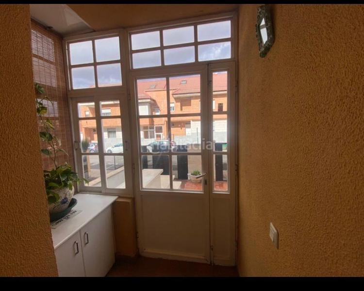 Foto 8a3ba81b-7909-4763-9ed3-be3ff8b3583c. Casa con riscaldamento parcheggio in Los Rosales Ciudad Real