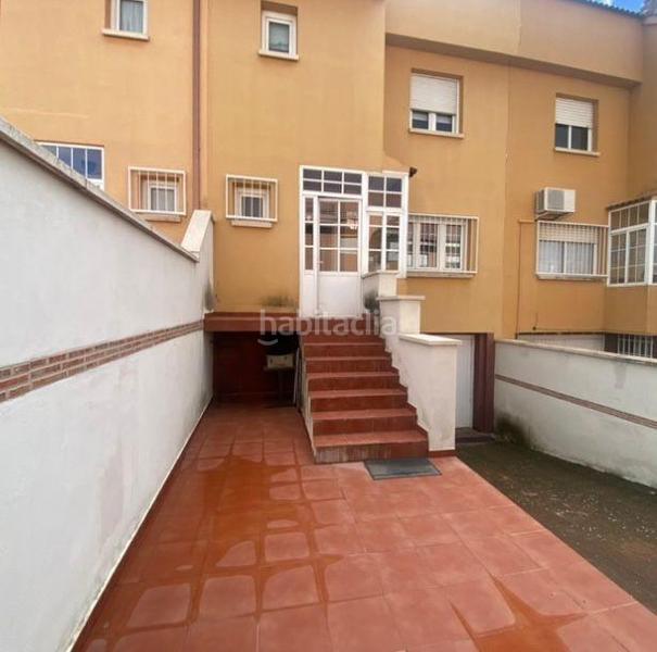 Foto bba7a9fc-397f-4c9f-bba4-3e742f170911. Casa con riscaldamento parcheggio in Los Rosales Ciudad Real