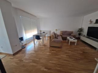Etagenwohnung  Calle luz. Piso reformado para entrar a vivir en el centro!