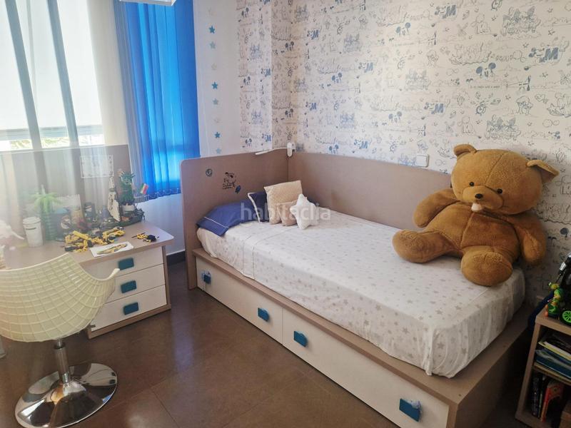 Foto 1d8b4d9d-a20f-45eb-a11c-761b6dabfd1d. Casa adossada amb calefacció aparcament a Nuevo Hospital Ciudad Real