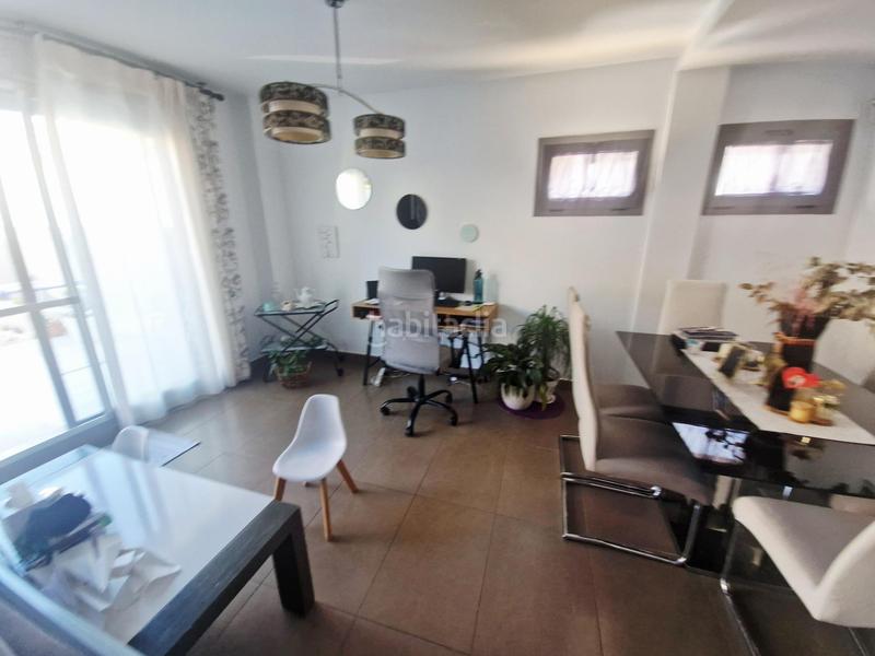 Foto b41cdbeb-733a-46c1-9041-e64028ff9780. Casa adossada amb calefacció aparcament a Nuevo Hospital Ciudad Real
