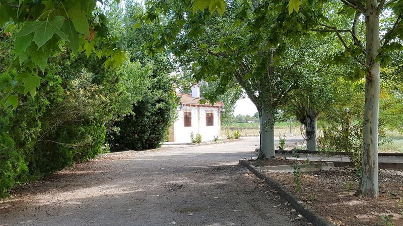 Foto b7a8239e-1268-47b6-ae53-de4fc2be70ad. Chalet in carretera las casas 0 in Área Rual - Valverde - Las Casas Ciudad Real