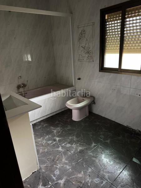 Foto 1203aa60-18e8-49b2-8a31-91694e12d03b. Maison avec parking dans Carretera de Córdoba - Libertad Puertollano