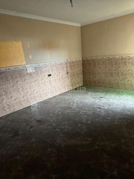 Foto e44934fd-2180-48c7-b7e5-abdcf25306a1. Maison avec parking dans Carretera de Córdoba - Libertad Puertollano