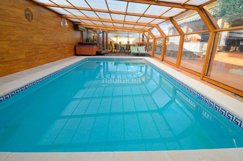Foto d7d39b23-bf6a-47d9-9f7f-2261db0e7d00. Chalet mit parking pool in Valdepeñas