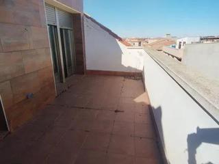 Penthouse  Calle calle de los héroes del seis de junio, 5