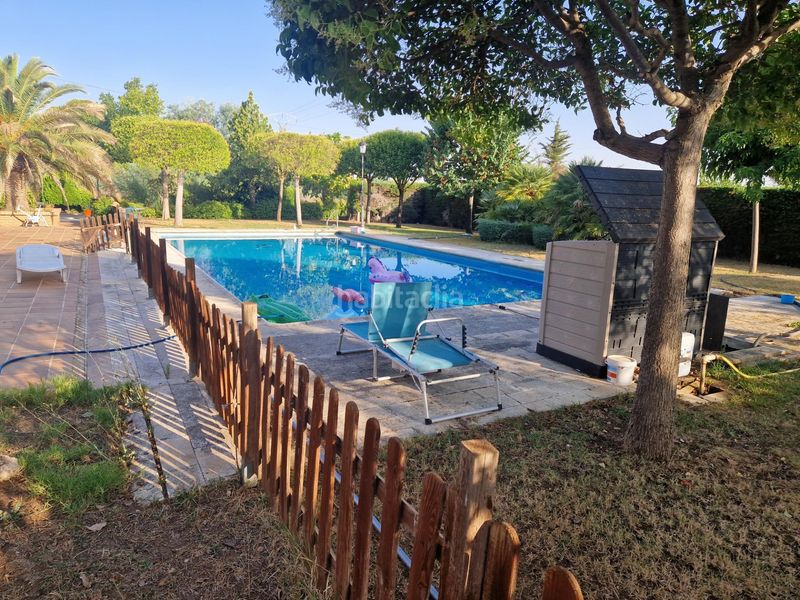 Foto 2e713e06-991b-4a27-ab25-4426f51a8c63. Chalet con riscaldamento parcheggio piscina in Almodóvar del Campo