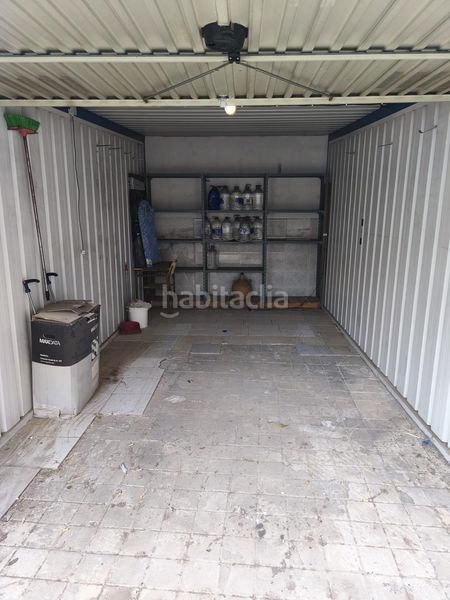 Foto f3e0c4b7-e020-4e25-9e82-802bd944dedb. Parking voiture dans El Perchel Ciudad Real