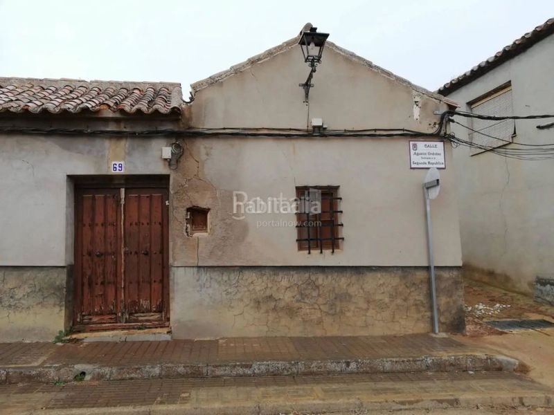 Foto ec234749-144b-4f6f-8853-14bb9eddaf28. Semi detached house in calle agustin ordoñez 0 in Moral de Calatrava