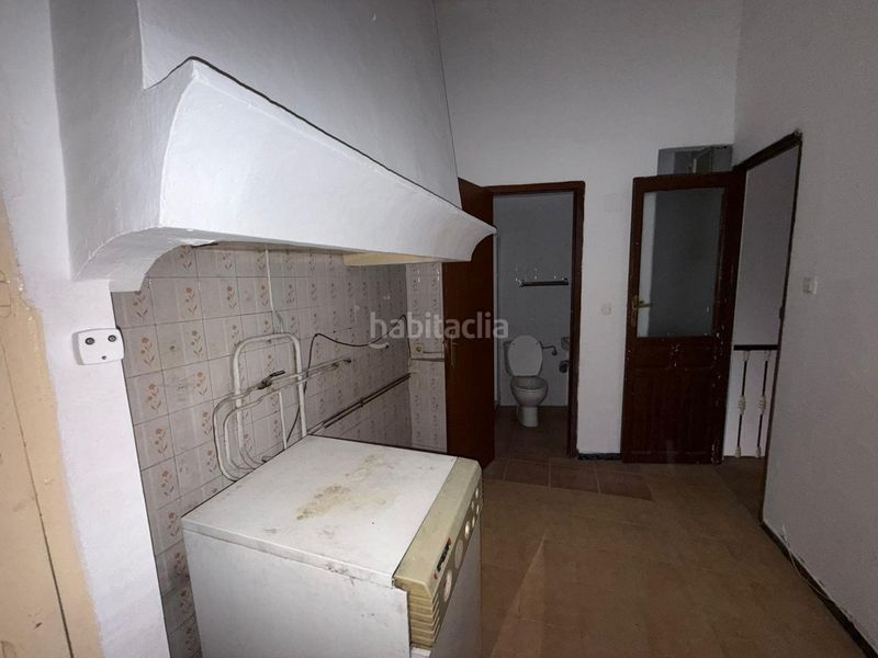 Foto 2054e937-3490-463b-b6f4-ab0b8b8909f0. Casa adosada en Campo de Criptana