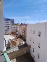 Piso  Calle calle alarcos 33. Ocasion en el centro de ciudad real, a reformar!