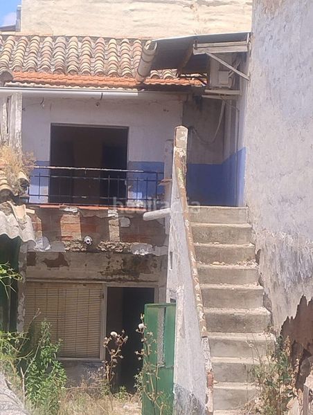 Foto 31a8e5eb-e117-4a5e-b388-37f37a2fb2f0. Casa a calle calle calixto hornedo a Daimiel