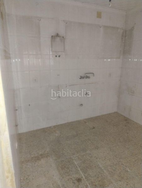 Foto d4e37dd4-d874-4638-a58d-9373a1285e96. Planta baixa a calle san roque a Daimiel