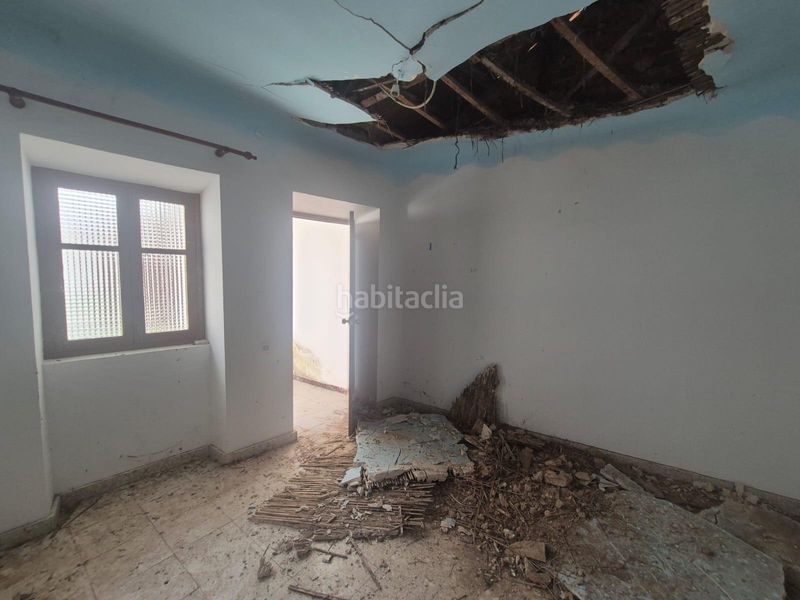 Foto 00c4bb2d-e53d-402b-bb1c-72e49d830348. Casa amb aparcament a Herencia