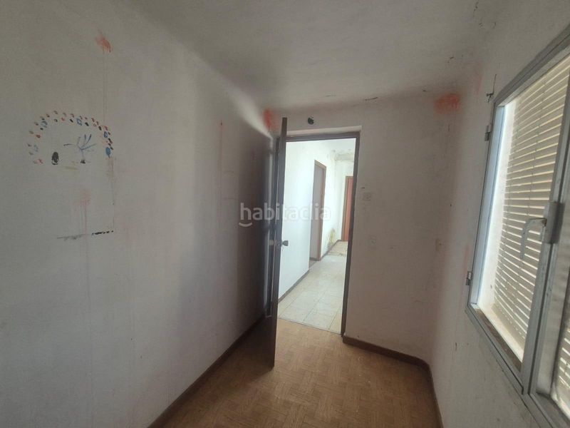 Foto 29c77c0f-3a2f-4b7a-b373-aef4a4da9956. Casa amb aparcament a Herencia