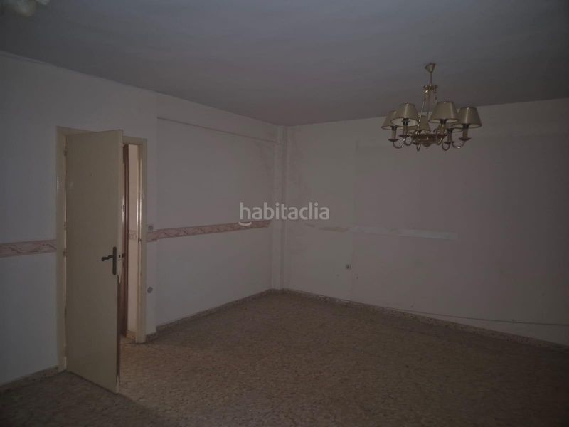 Foto b678d92e-0d98-42de-8e3f-946c38213af8. Pis a Tomelloso