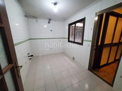 Foto 28615ded-8590-4b1d-8e35-4404f53d4a3b. Piso en La Moreria Ciudad Real