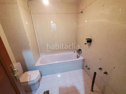 Foto 949d6597-c43b-457b-b94d-692d177842a9. Piso en La Moreria Ciudad Real