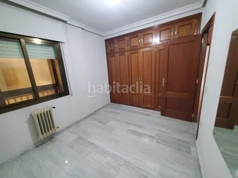 Foto c1bcc11d-9930-47cf-872f-5500da187f62. Piso en La Moreria Ciudad Real